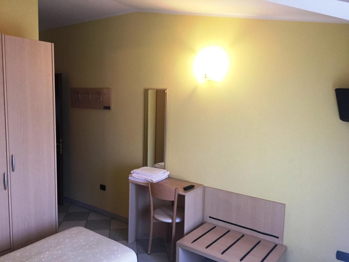 Ristorante Albergo Al Capitello Megliadino San Vitale 외부 사진